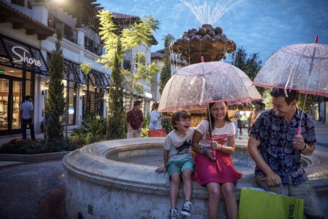 Disney Springs - Family© Disney